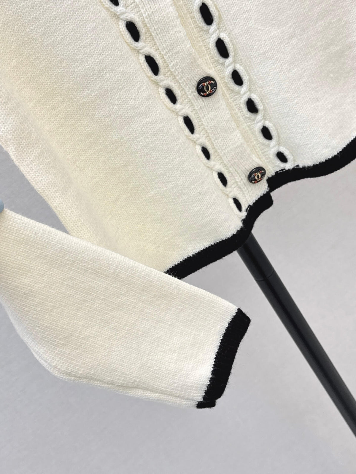 Button Cropped Knit Jacket
