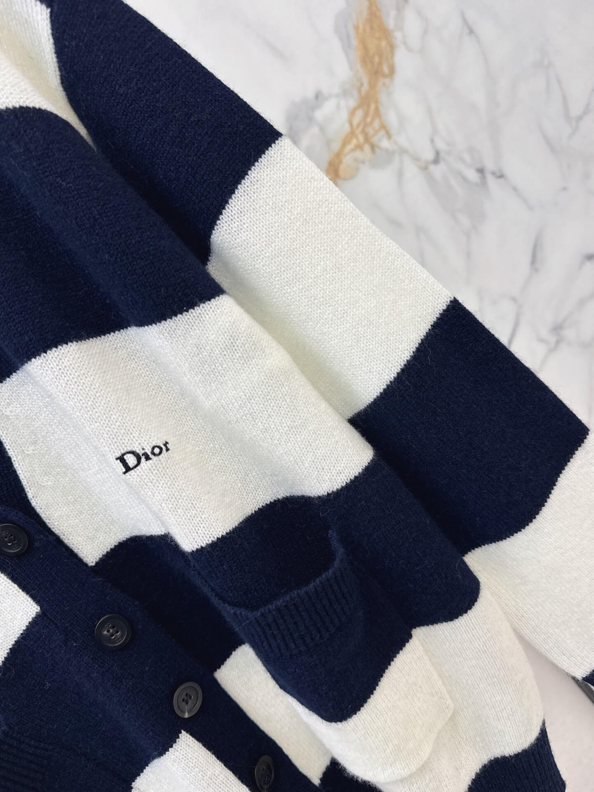 Wide Stripe V-neck Knit Cardigan