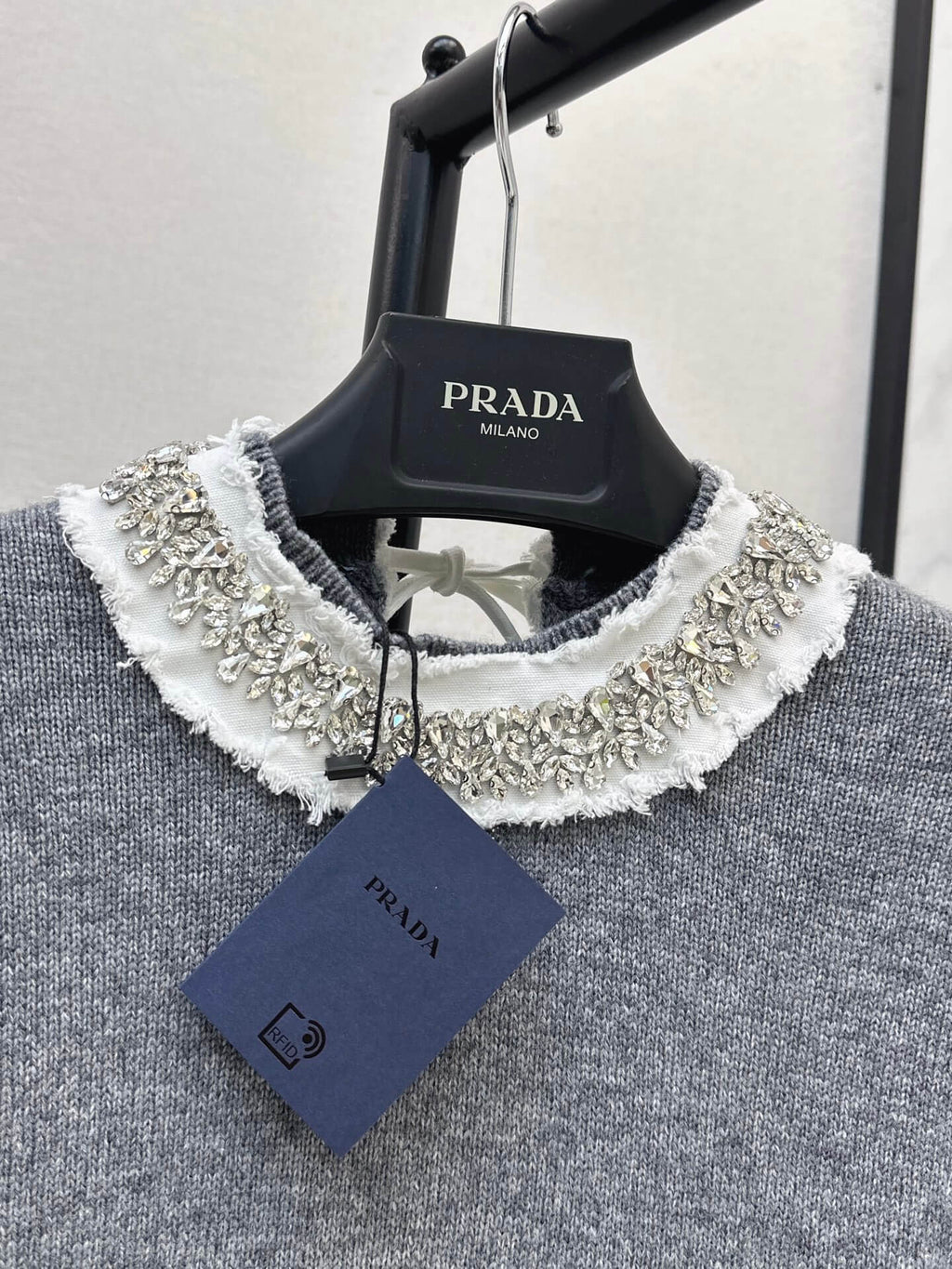 Beaded Collar Short Sleeve Knit Top
