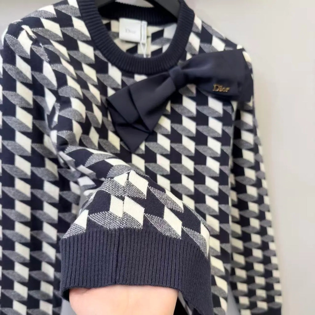 Houndstooth Bow Knit Long Sleeve