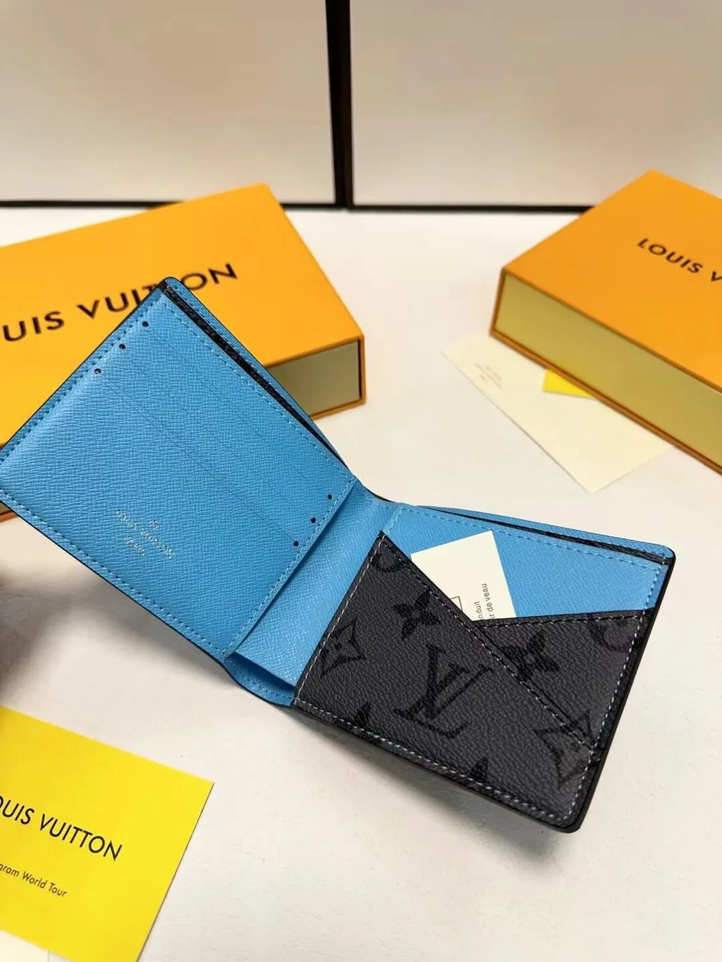 Blue-Grey Color-Blocked Pattern Wallet