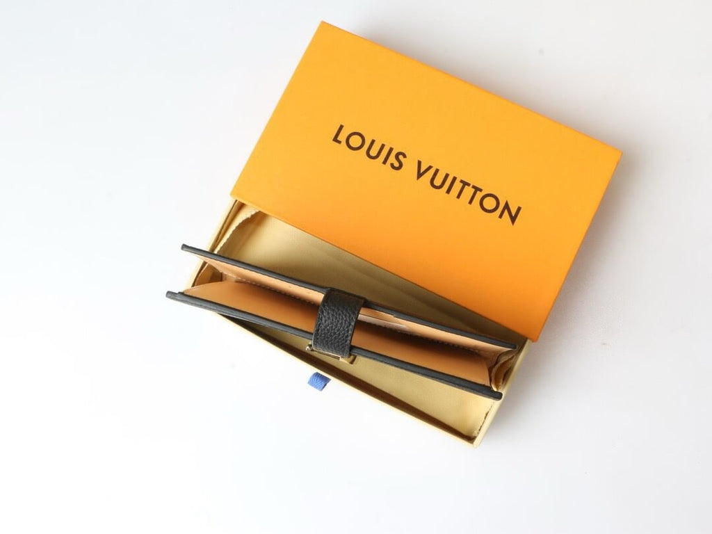 Textured Metal-Buckled Long Wallet