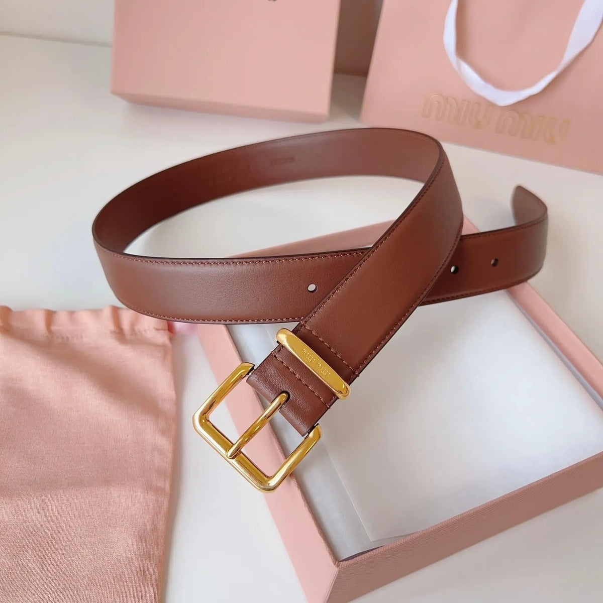 Vintage Minimalist Letter-Engraved Belt