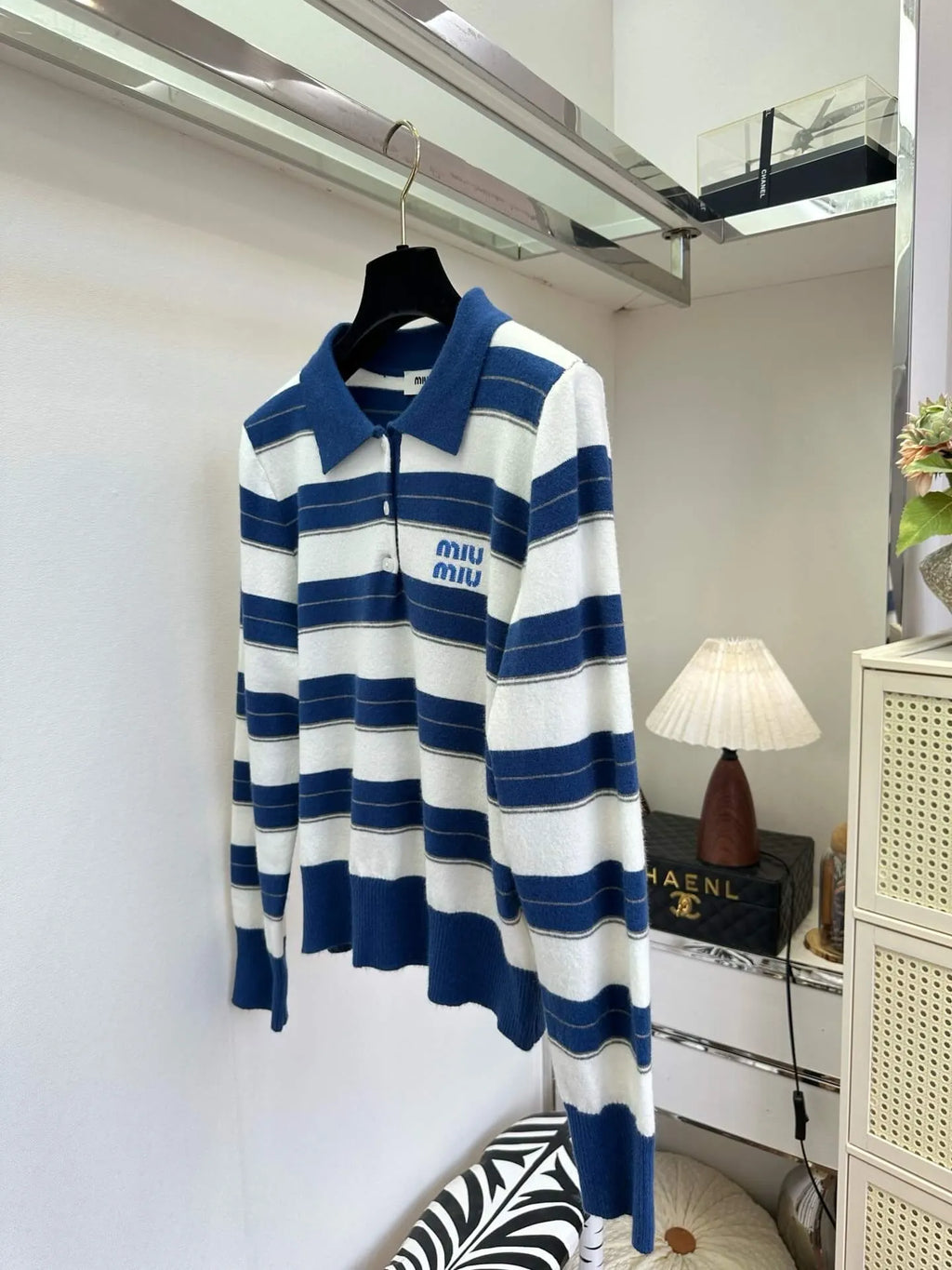Vintage Contrast Stripe Knit Polo Top