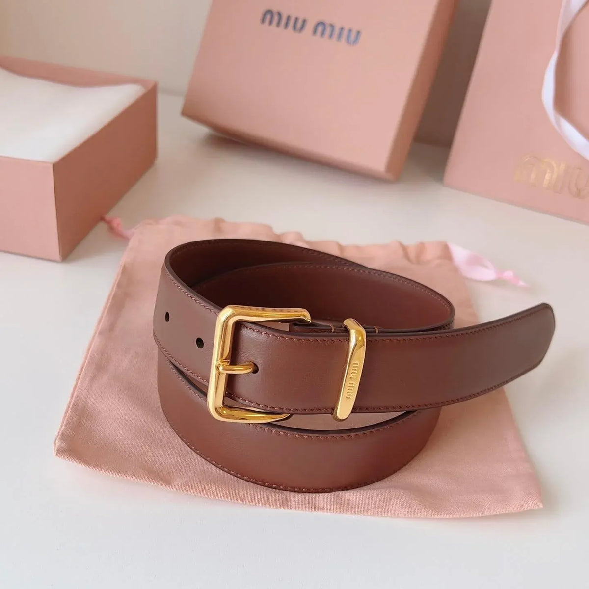 Vintage Minimalist Letter-Engraved Belt