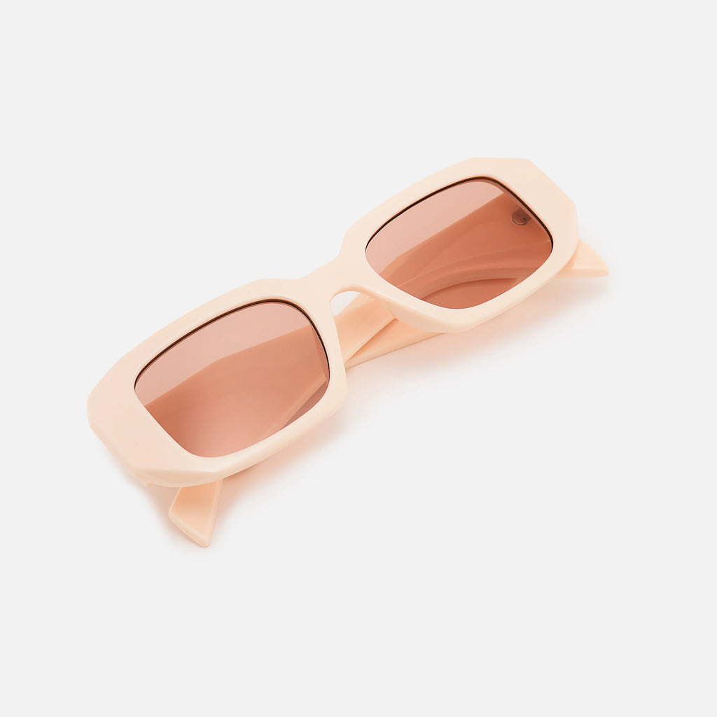 Round‑Frame Tinted Sunglasses