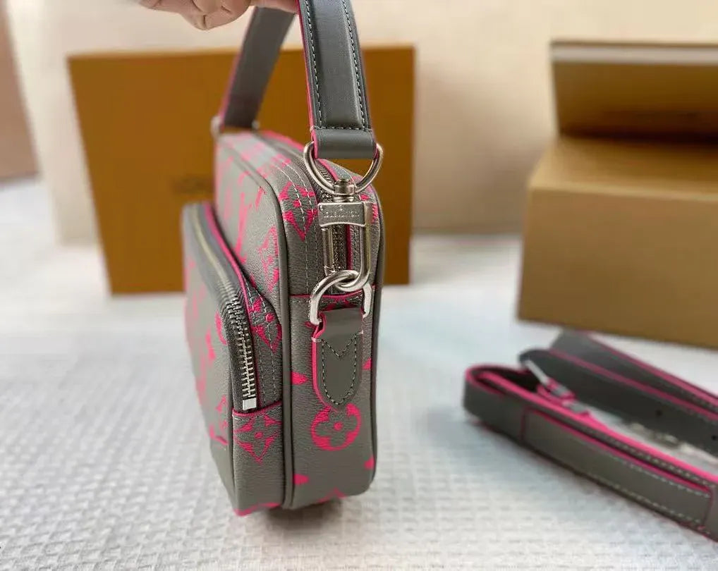 Stylish Lightweight Crossbody Bag