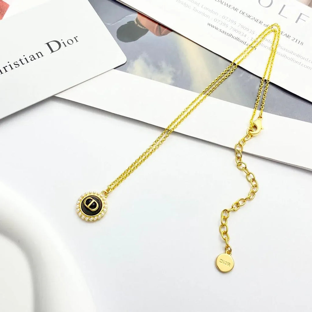 Signature Disk Pendant Chain