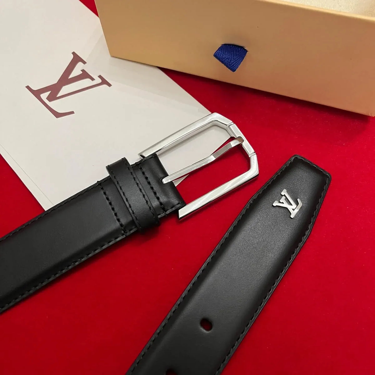 Classic Solid-Color Belt with Metal Accents