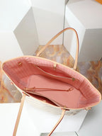 Classic Checkerboard‑Pattern Handbag