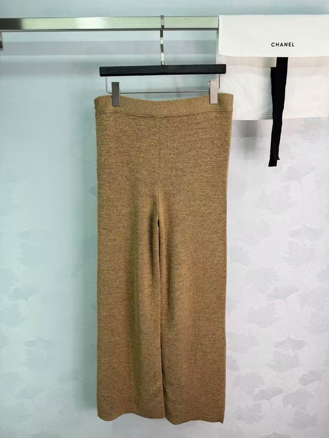 Retro Knit Vest & Wide-Leg Pants Set