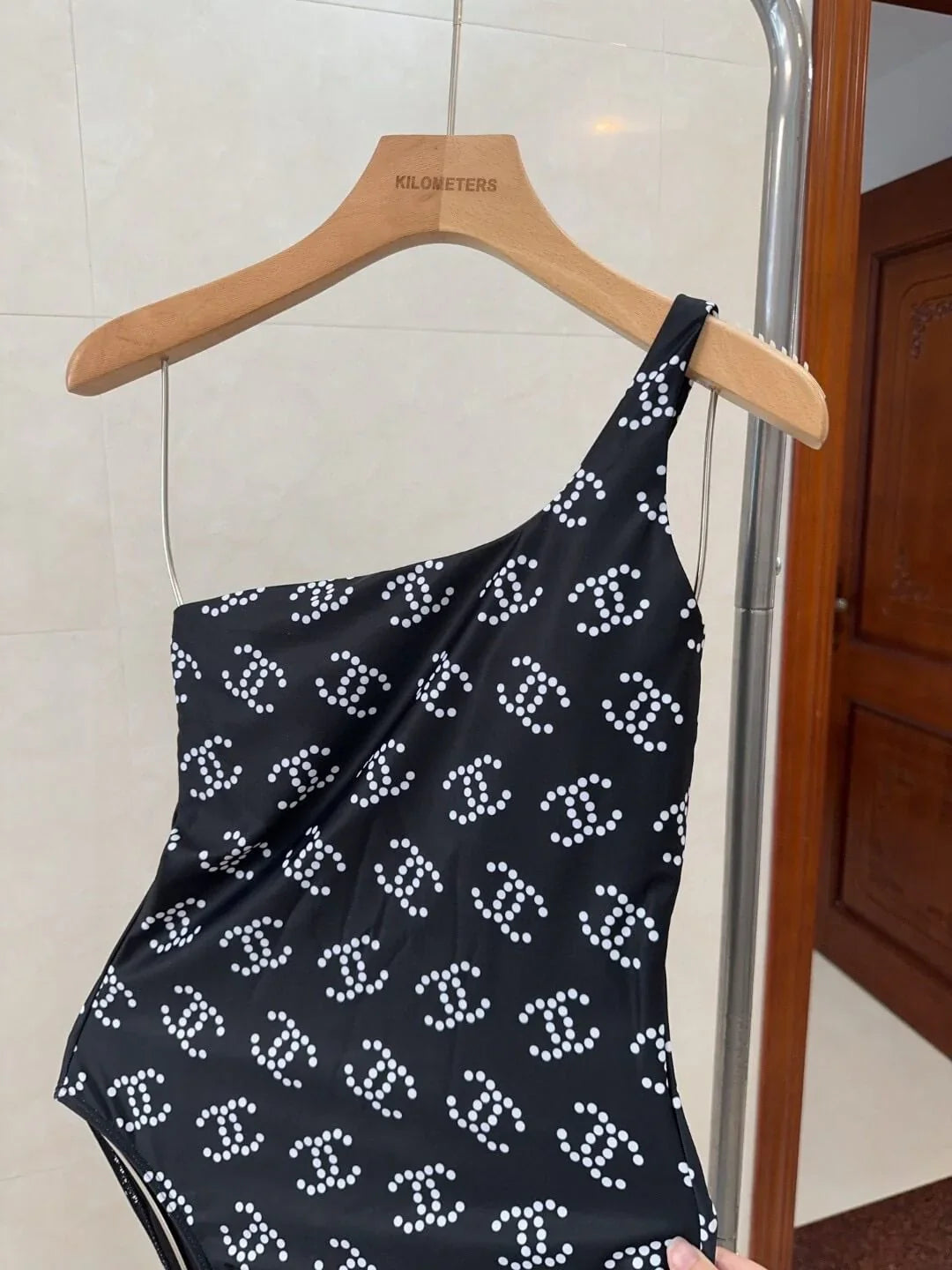 Printed One-Shoulder One-Piece Swimsuit