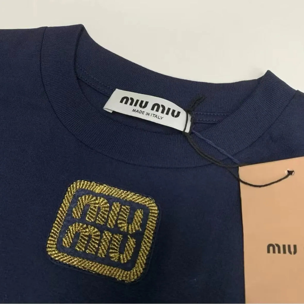 Minimalist Gold Thread Letter Embroidery T-Shirt