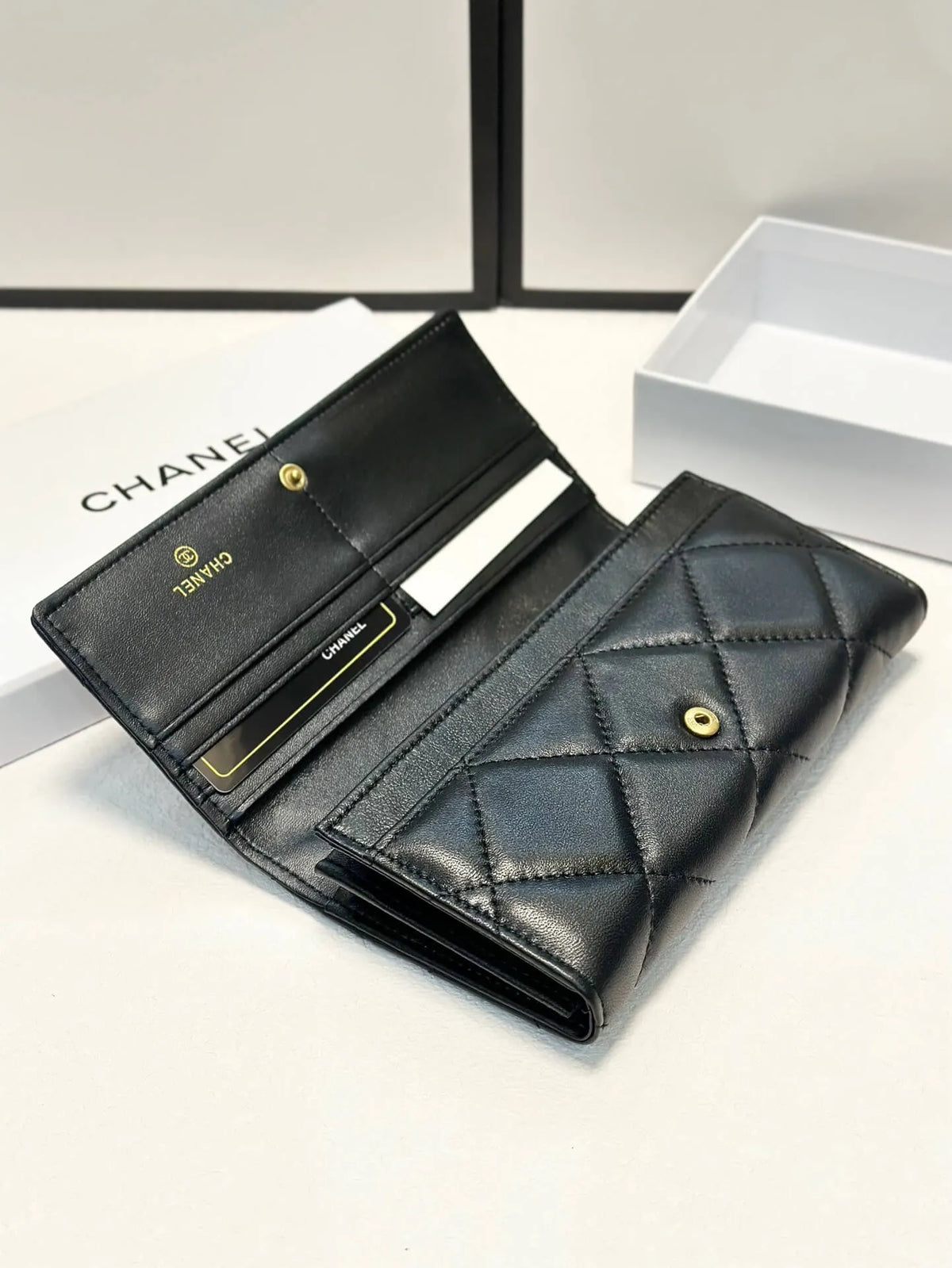 Exquisite Long Pocket Wallet