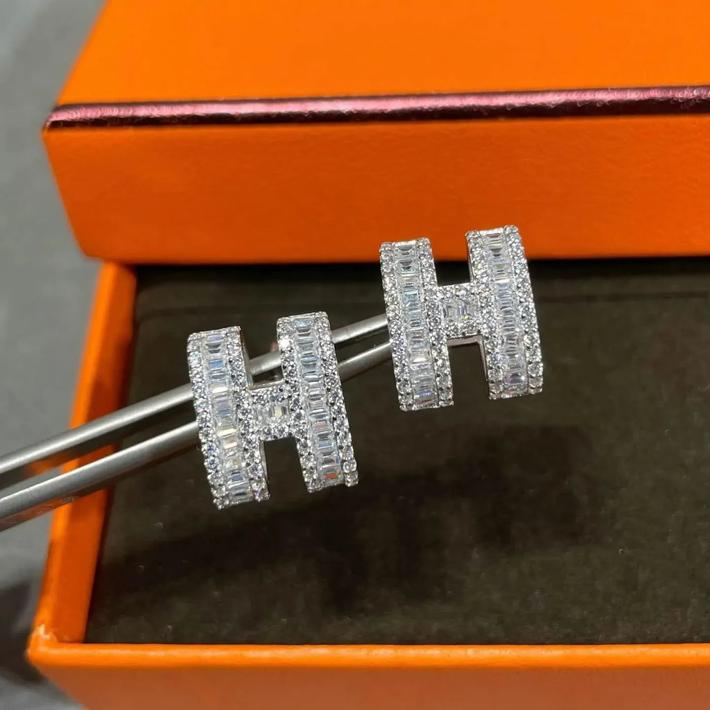 Classic Letter Full-Diamond Stud Earrings