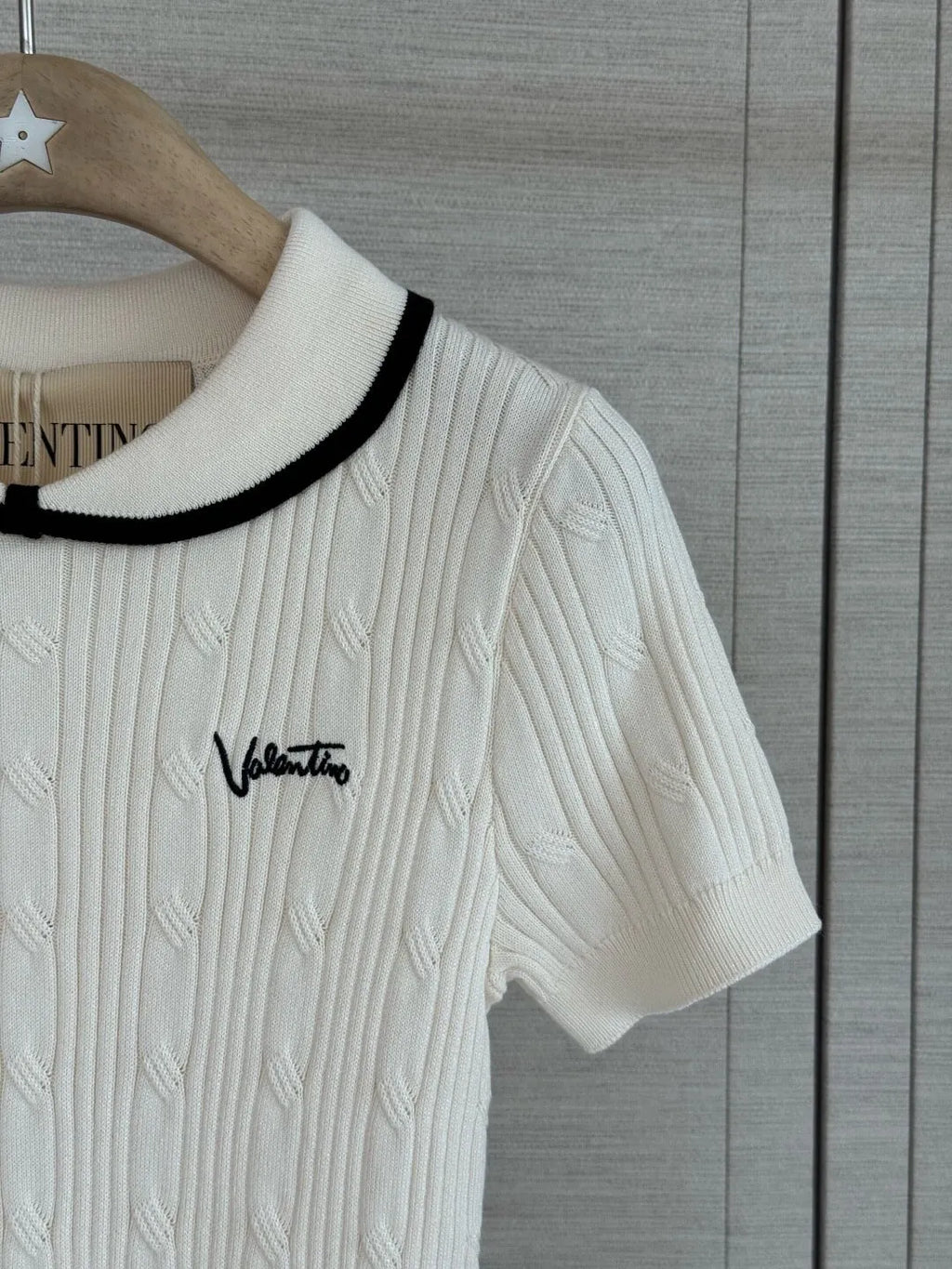 Contrast Collar Cable Knit Top