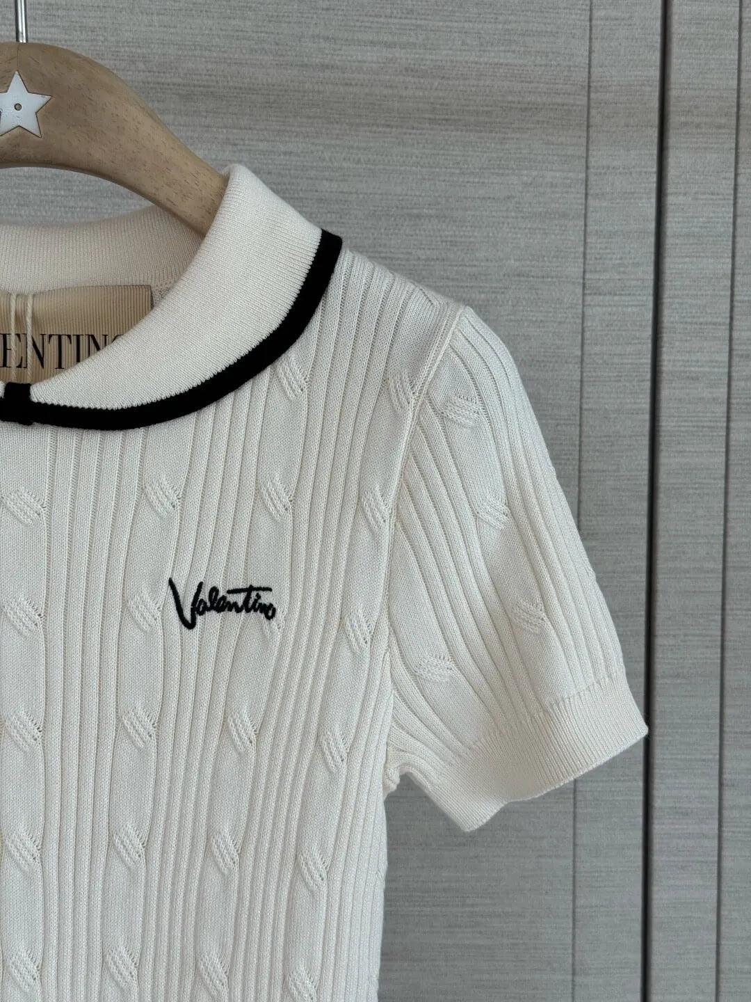 Contrast Collar Cable Knit Top
