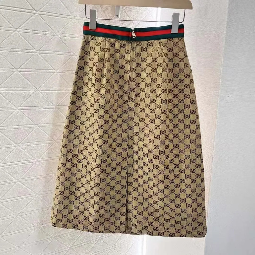 Classic All-Over Print Straight Split Skirt