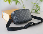 Classic Shoulder Strap Crossbody Bag