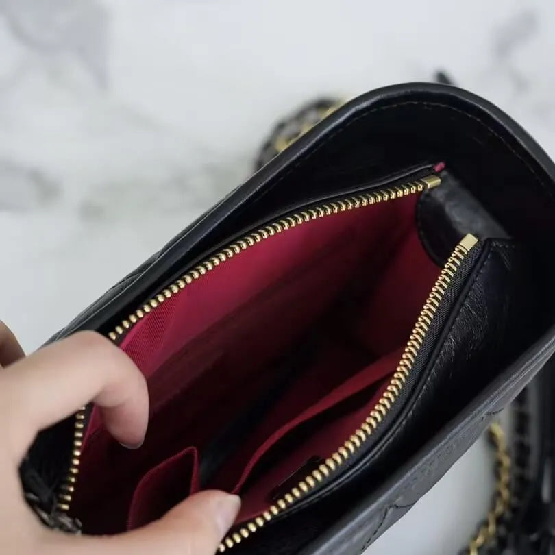 Classic Diamond Quilted Pattern Bag