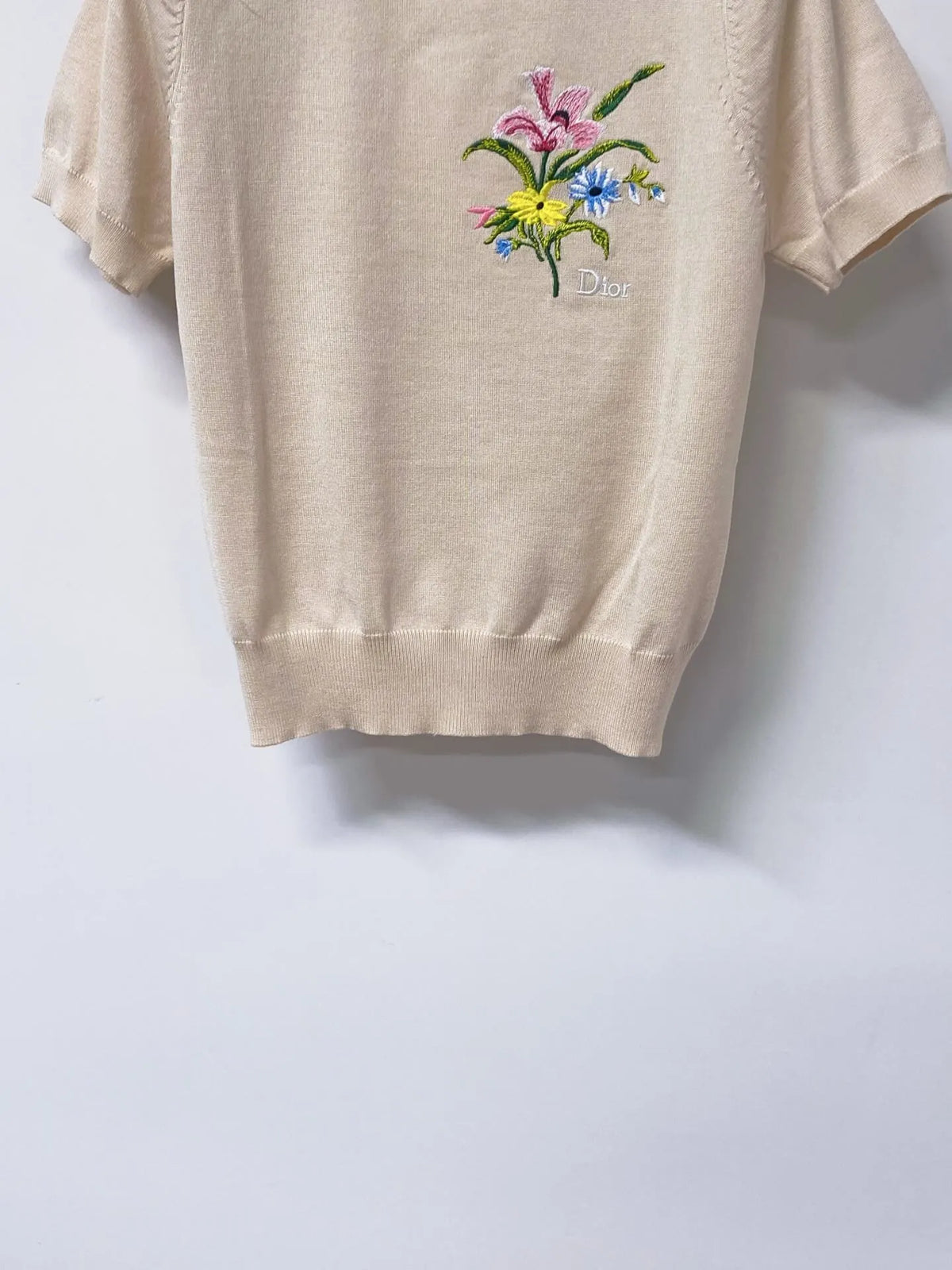 Floral Embroidered Knit Short Sleeve
