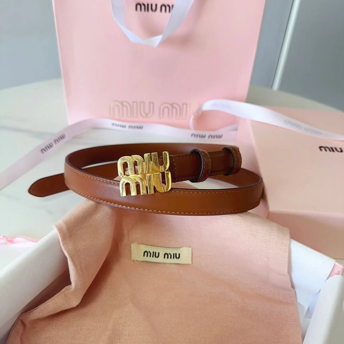 Fashionable Letter Cut-Out Buckle Belt